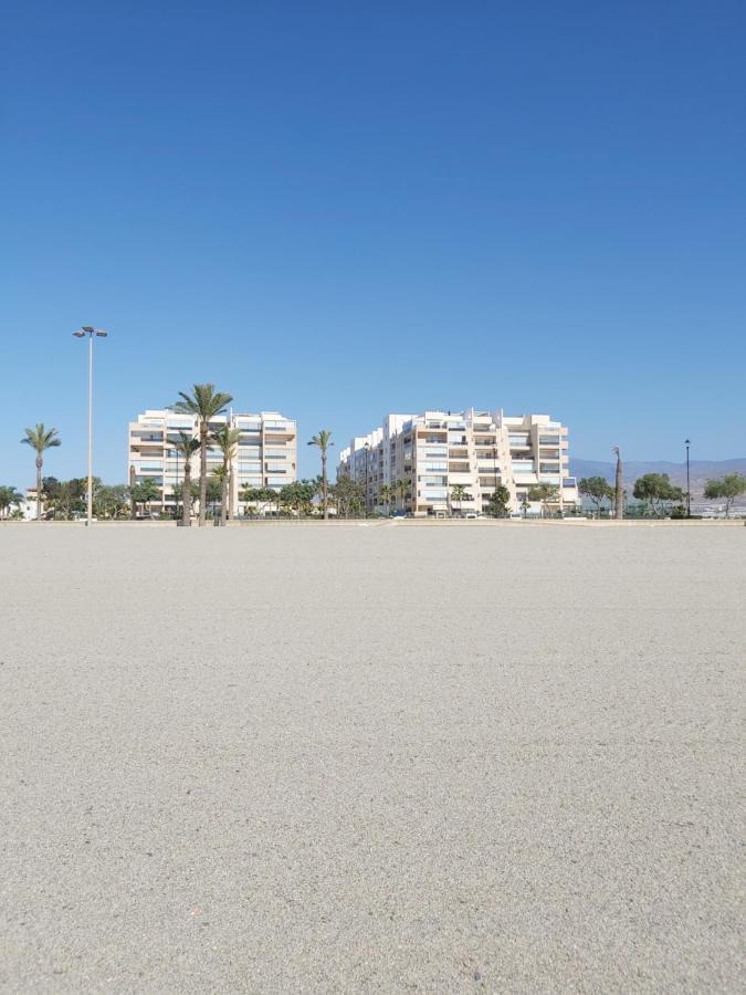 Mar & Sal Playa De Salinas Appartement *
